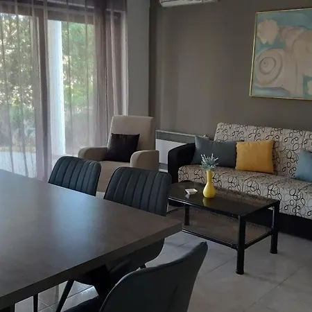 Апартаменты Delfina