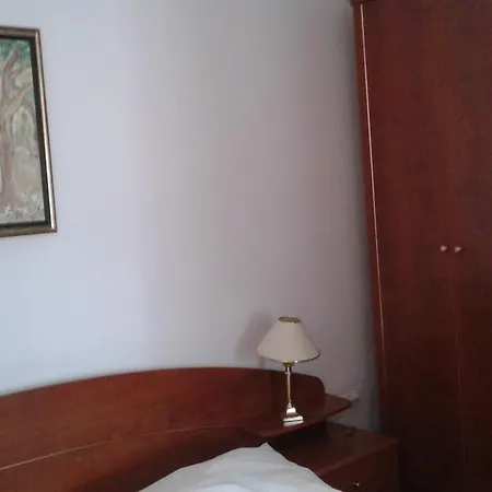 Apartment Delfina Ist